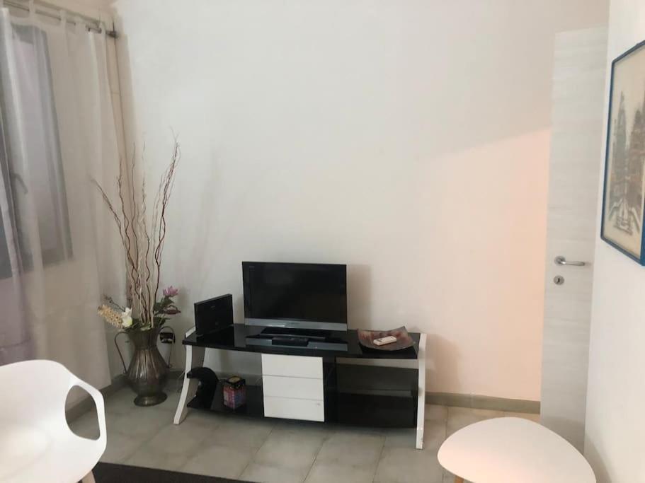 Limoncino Apartment